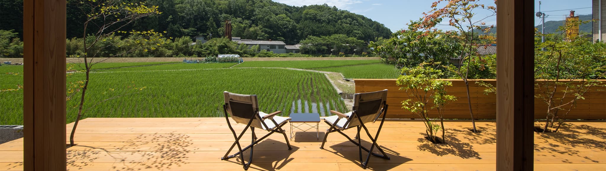 一級建築士事務所として、真摯にフェアに住まい手と向き合い設計に反映することローカル工務店として良質な職人とともに丁寧に家を建てること