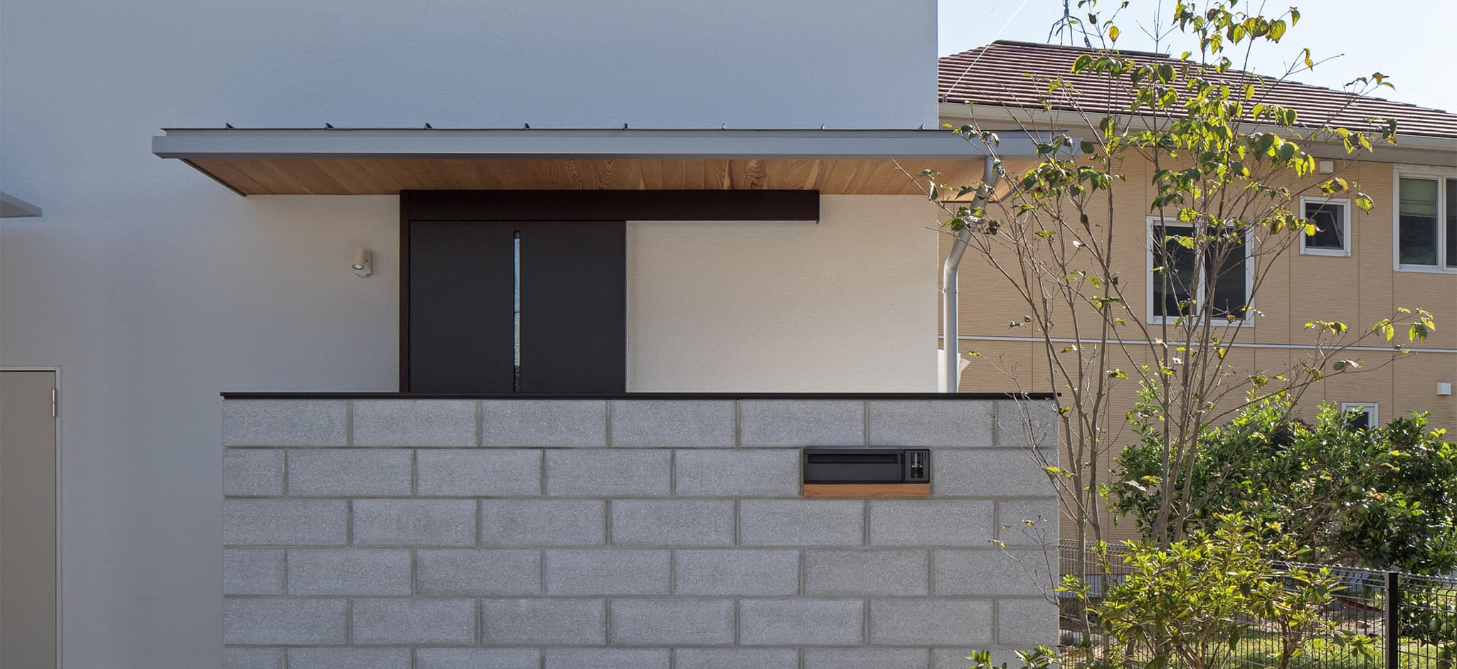 ドセンターキッチン。
家事動線と外部収納がウリのサワヤカハウス