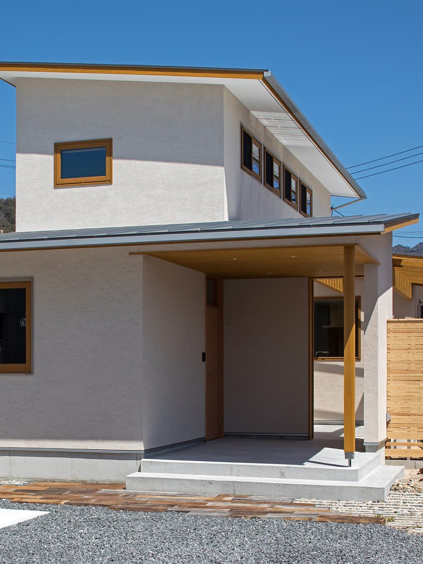 家族みんなが、良い距離感で囲むお家