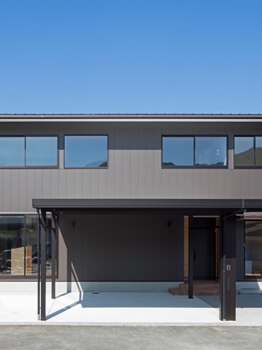 あわてずさわがず、普通に快適なお家を、２世帯で