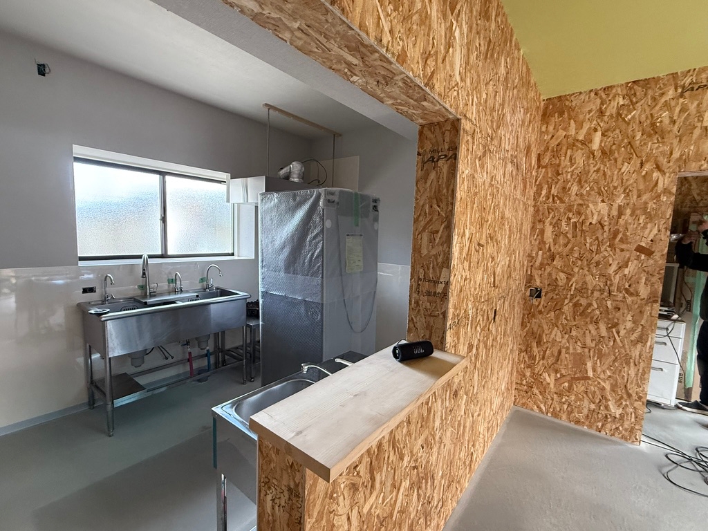 クリーニング＠大島の食堂