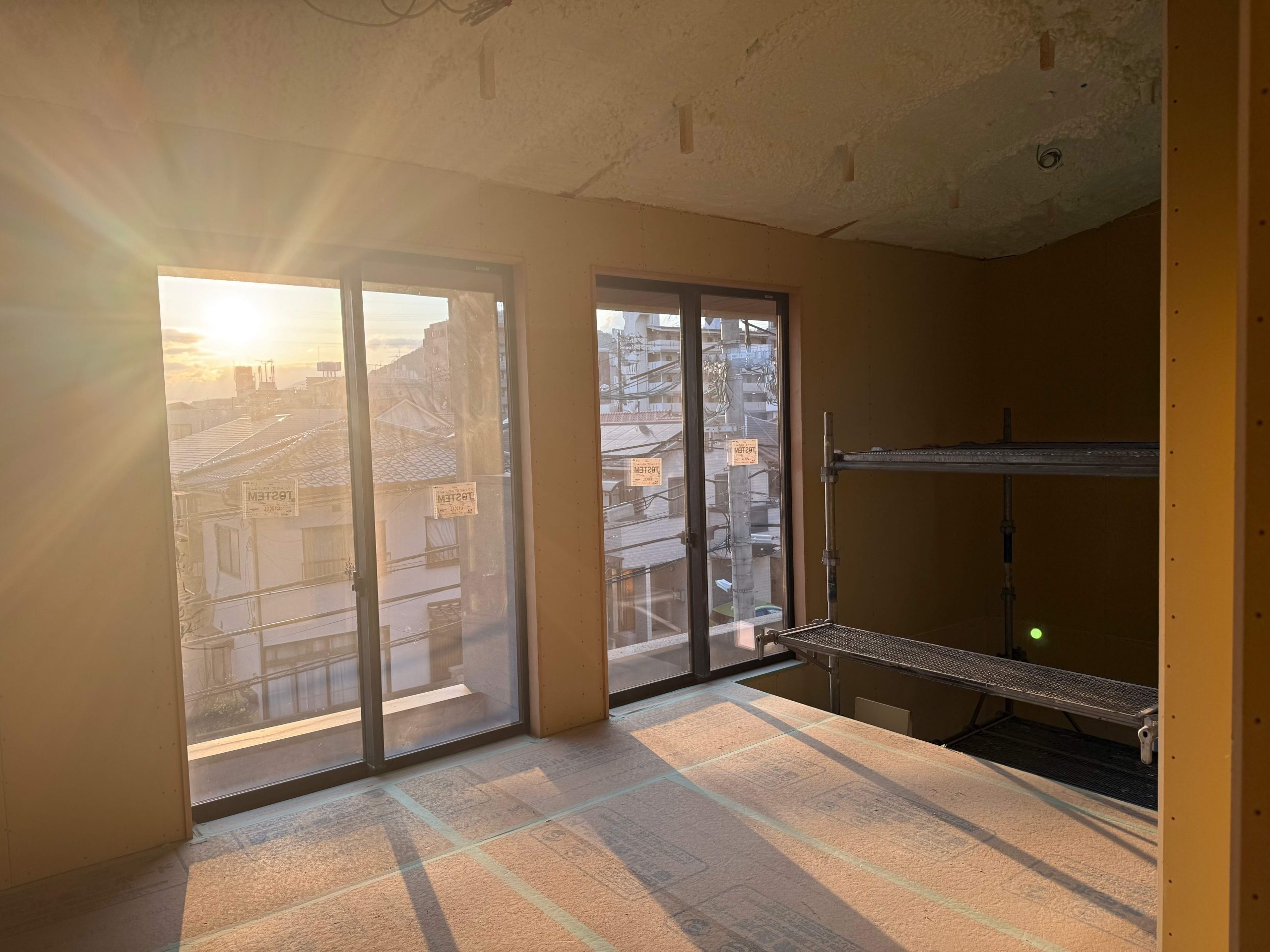 それぞれの、＠庚午の家